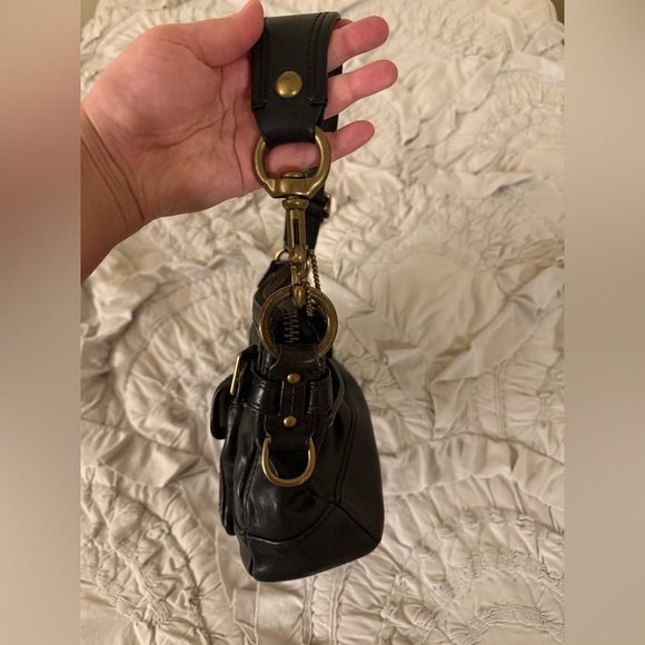 Coach Y2K Black Leather Shoulder Bag - Picture 5 of 8